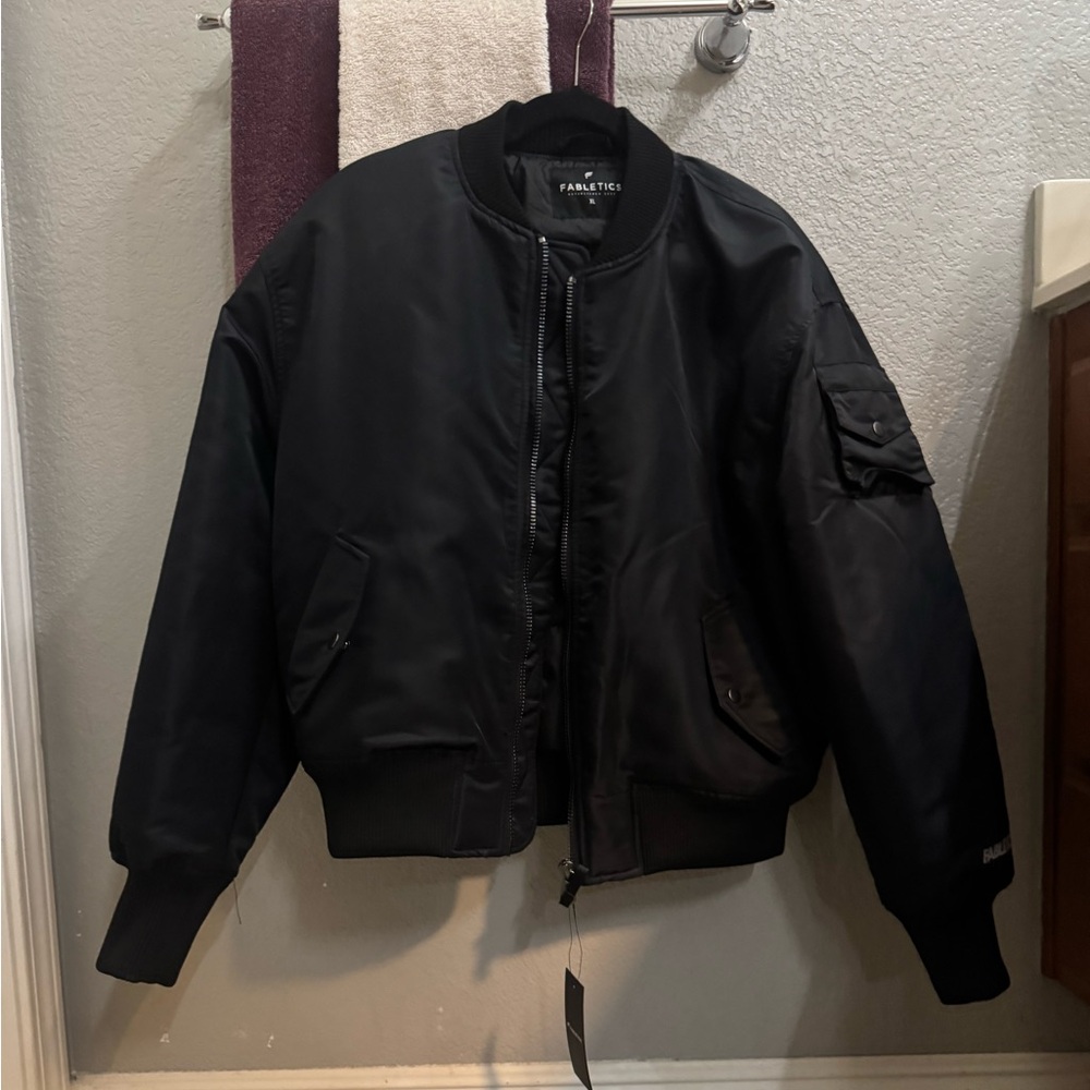 Brand new - Black bomber jacket by Fabletics